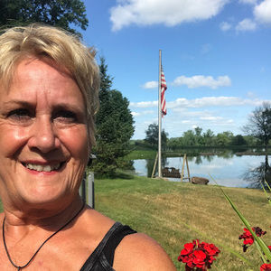 Meet your Posher, Jane